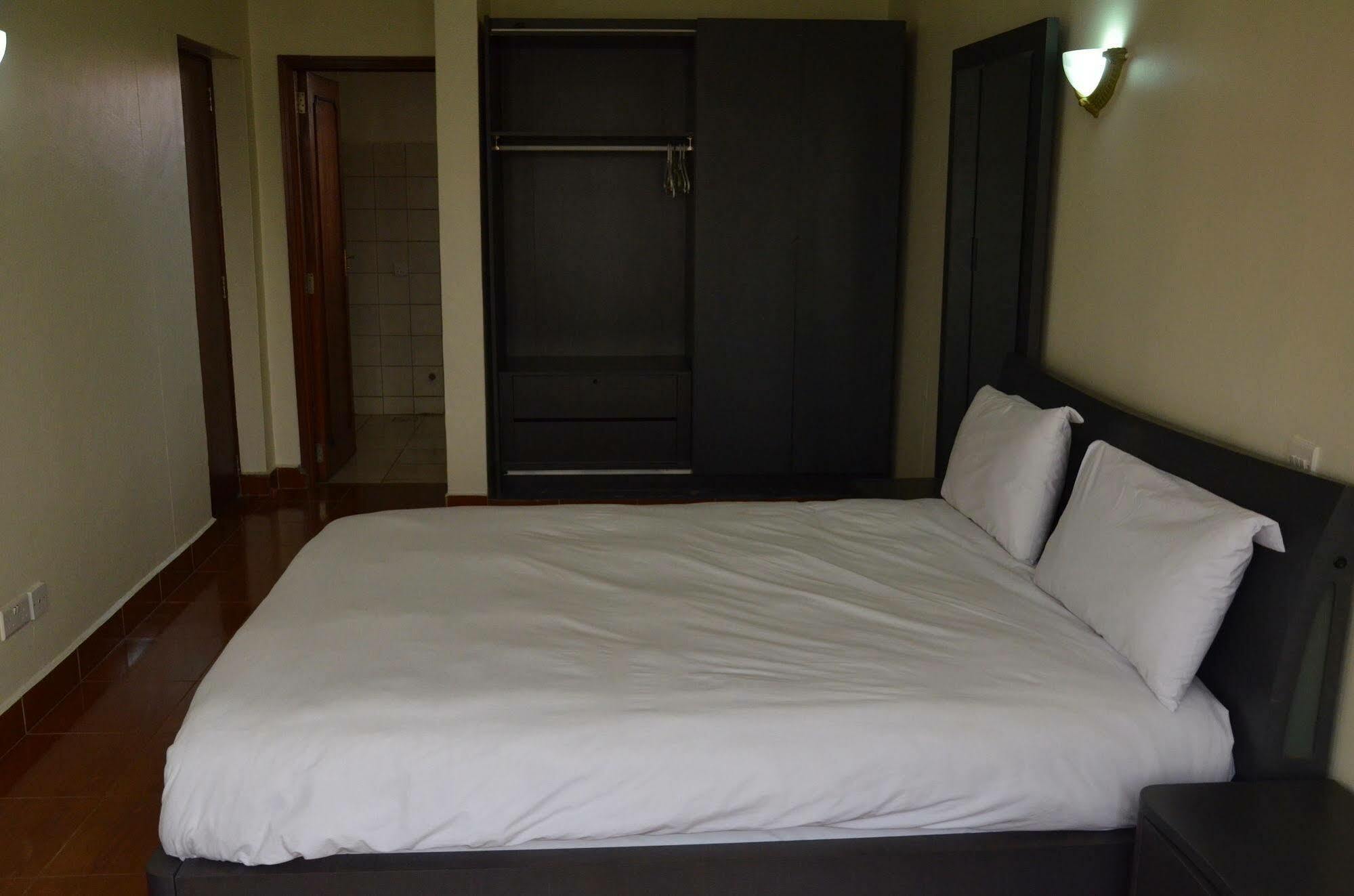 Prestige Hotel Suites كامبالا المظهر الخارجي الصورة