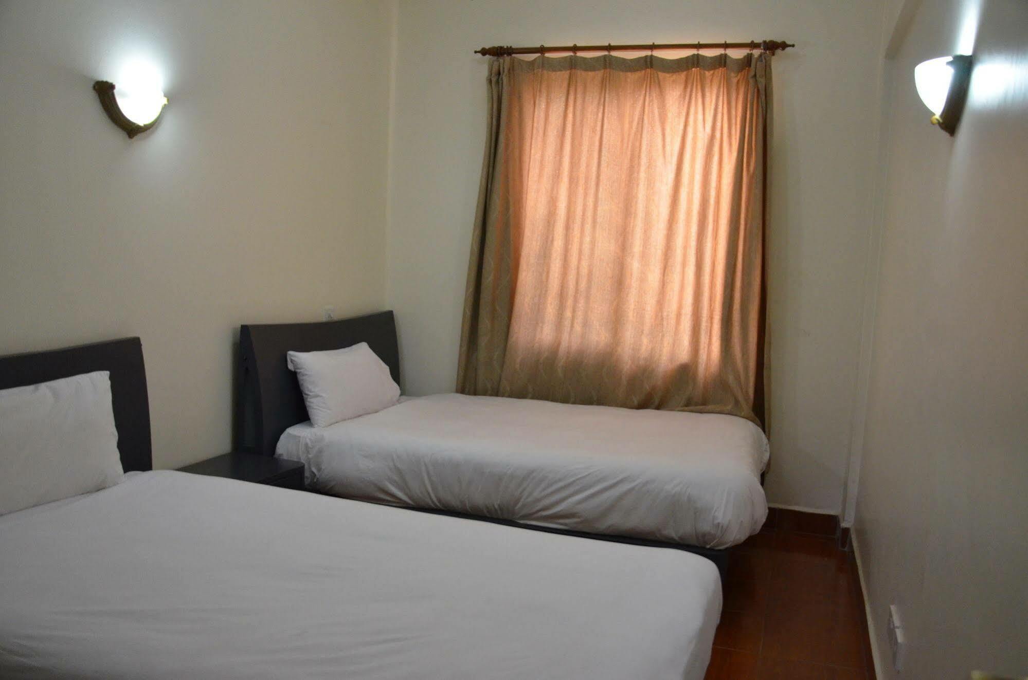 Prestige Hotel Suites كامبالا المظهر الخارجي الصورة